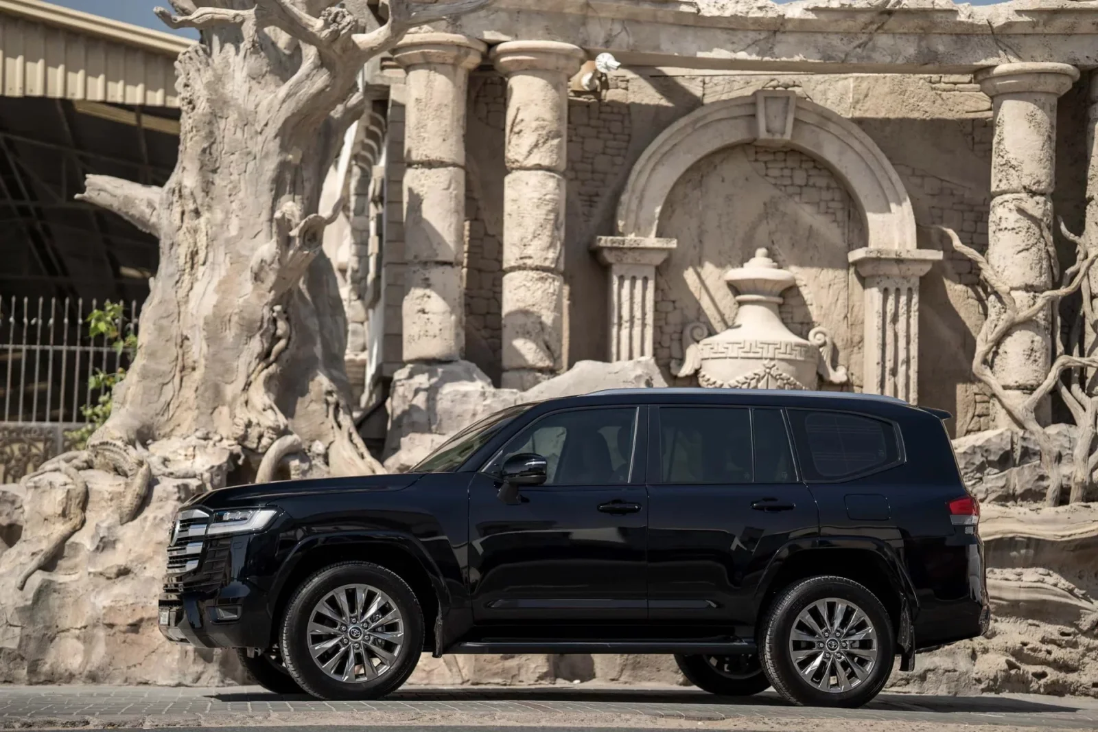 Rent Toyota Land Cruiser 300 Black 2023 in Dubai - 3 