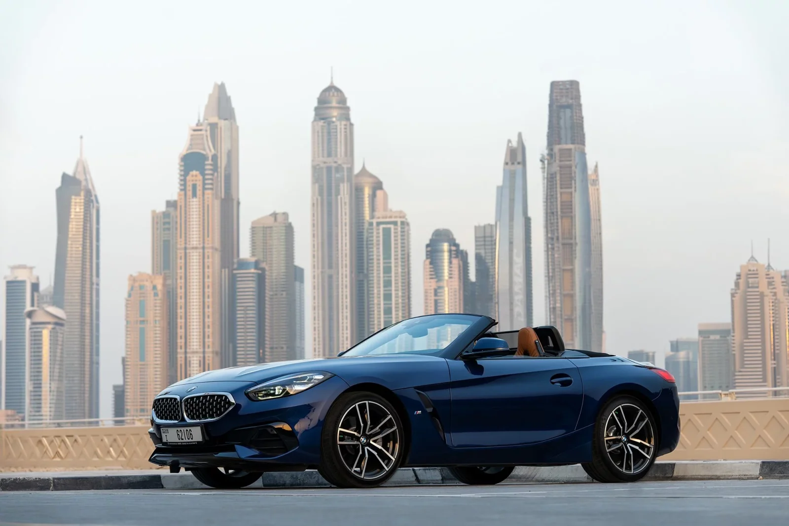 Loyer BMW Z4  Bleu 2022 en Dubai