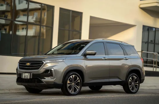 Chevrolet Captiva Grigio 2023