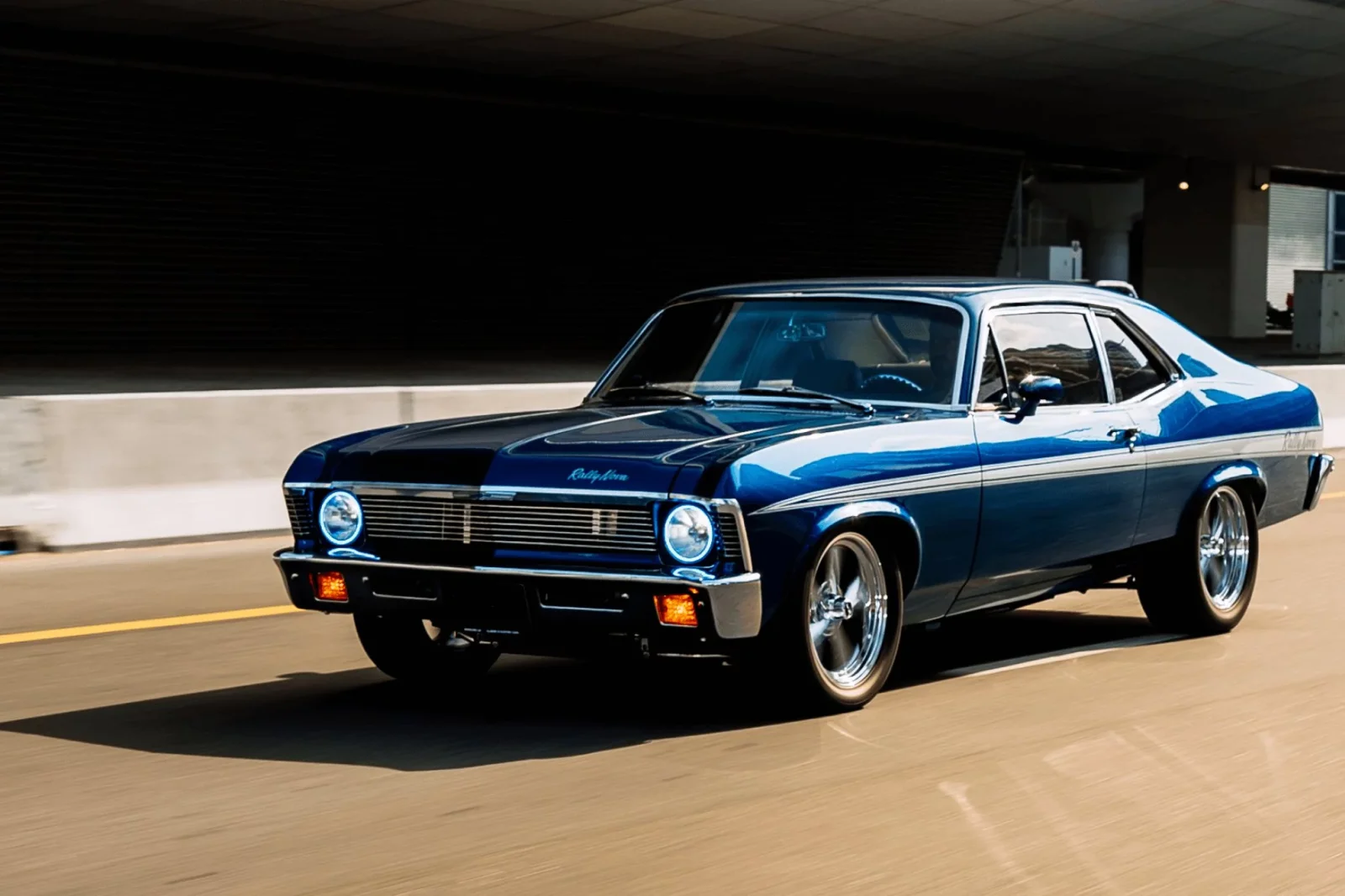 Loyer Chevrolet Nova  Bleu 1972 en Dubai