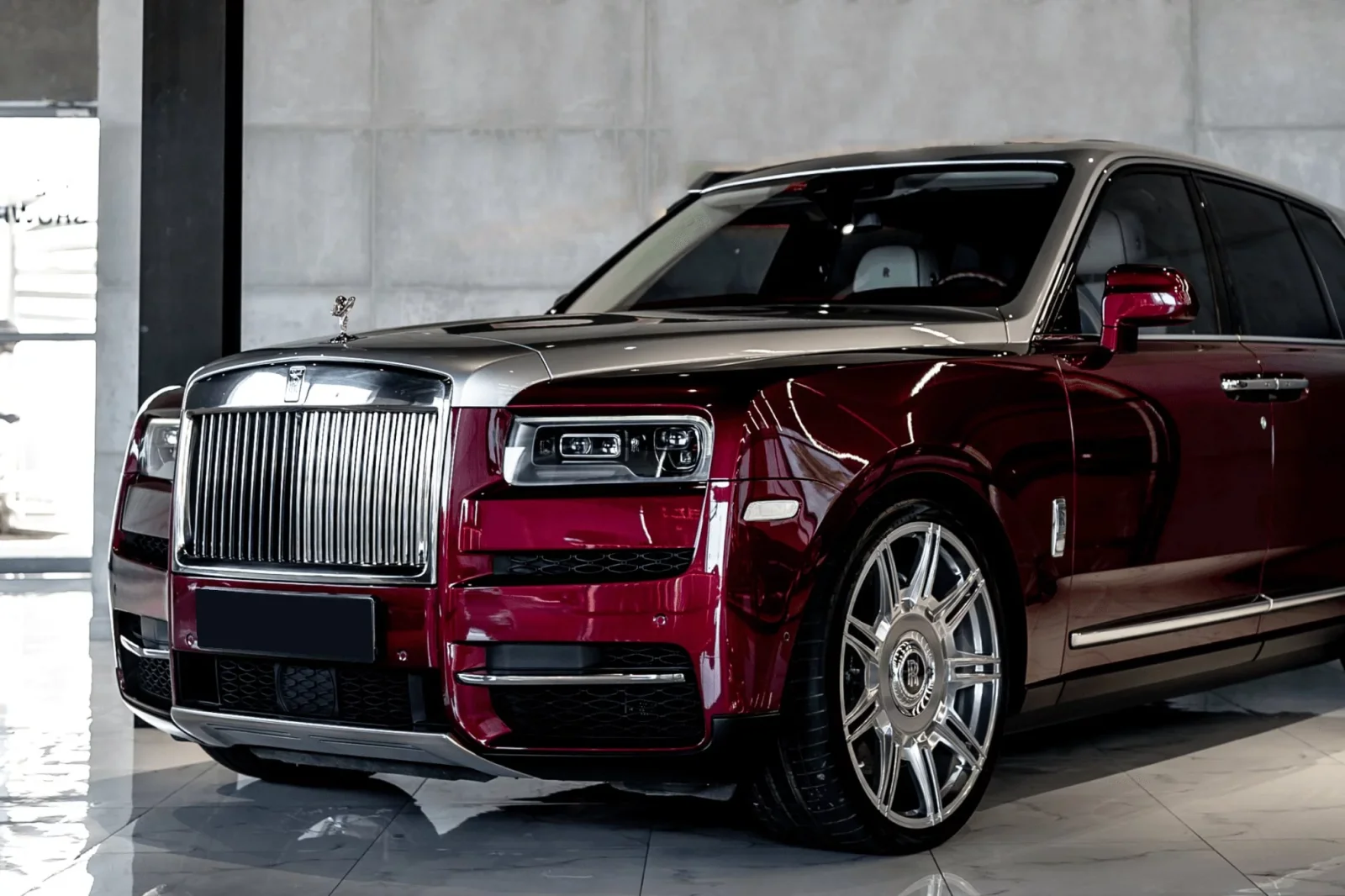 Rent Rolls-Royce Cullinan  Red 2019 in Dubai