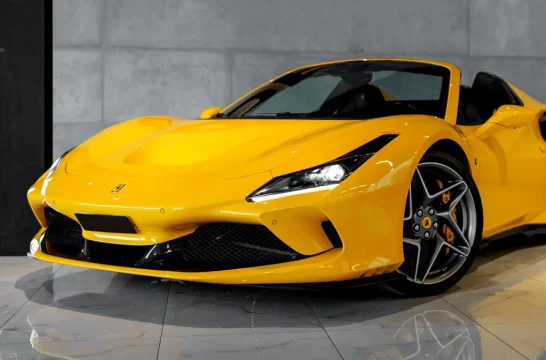 Ferrari F8 Spider Giallo 2022