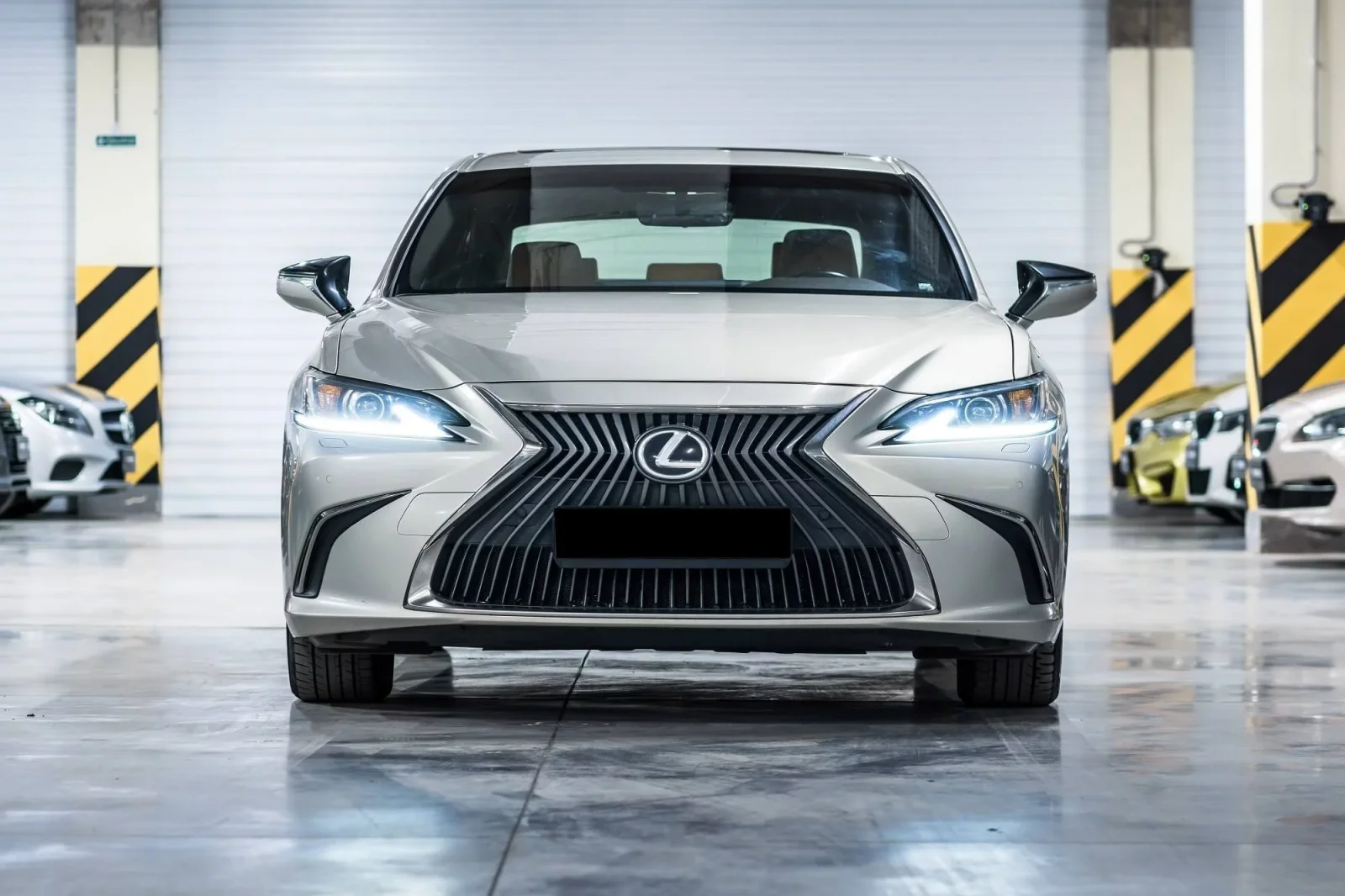 Аренда Lexus ES250  Серебряный 2021 в Дубае - 2 
