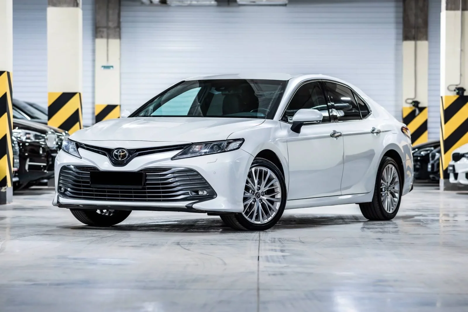 Аренда Toyota Camry  Белый 2021 в Дубае