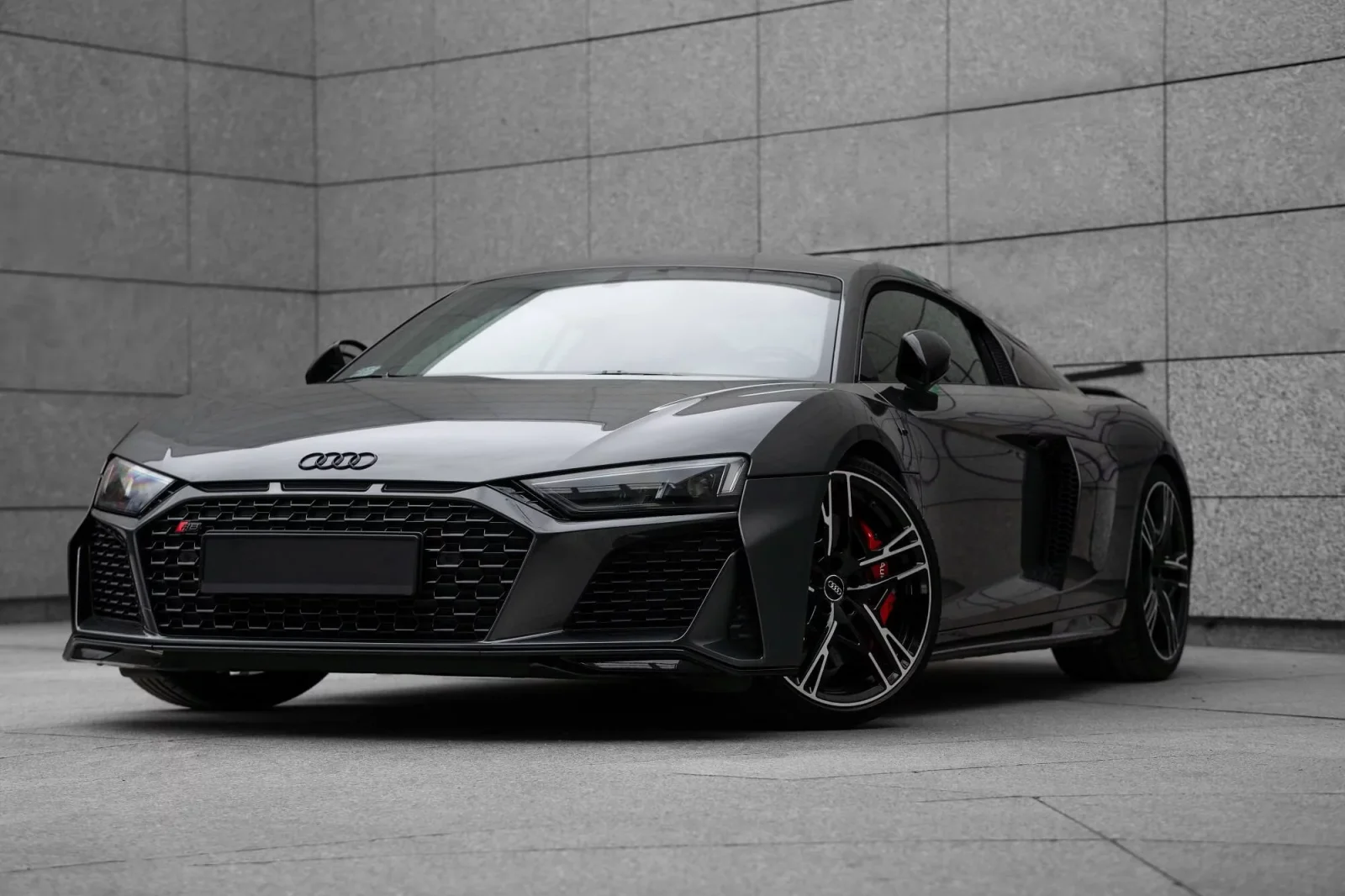 Miete Audi R8  Grau 2021 in der Dubai