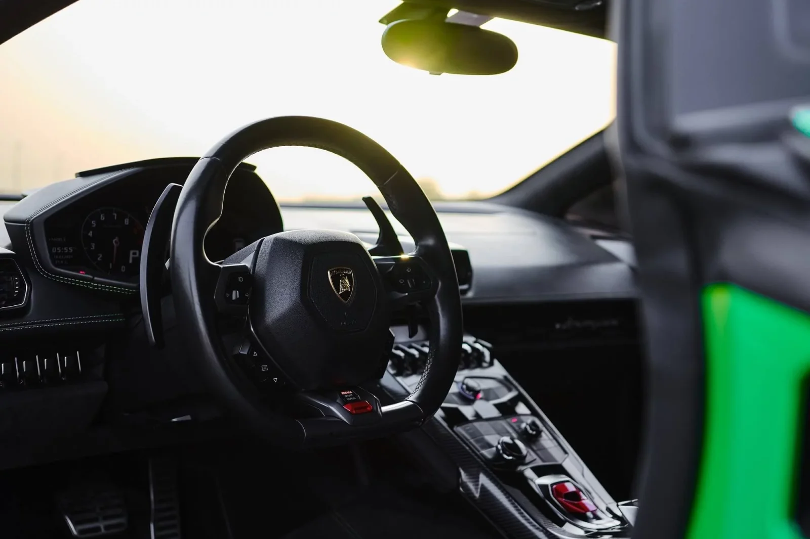Rent Lamborghini Huracan  Green 2021 in Dubai - 6 