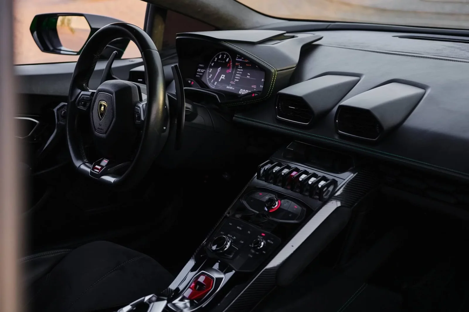 Rent Lamborghini Huracan  Green 2021 in Dubai - 5 
