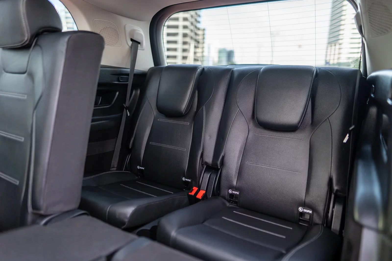 Miete Mercedes-Benz GLB-Class GLB35 AMG Silber 2022 in der Dubai - 7 