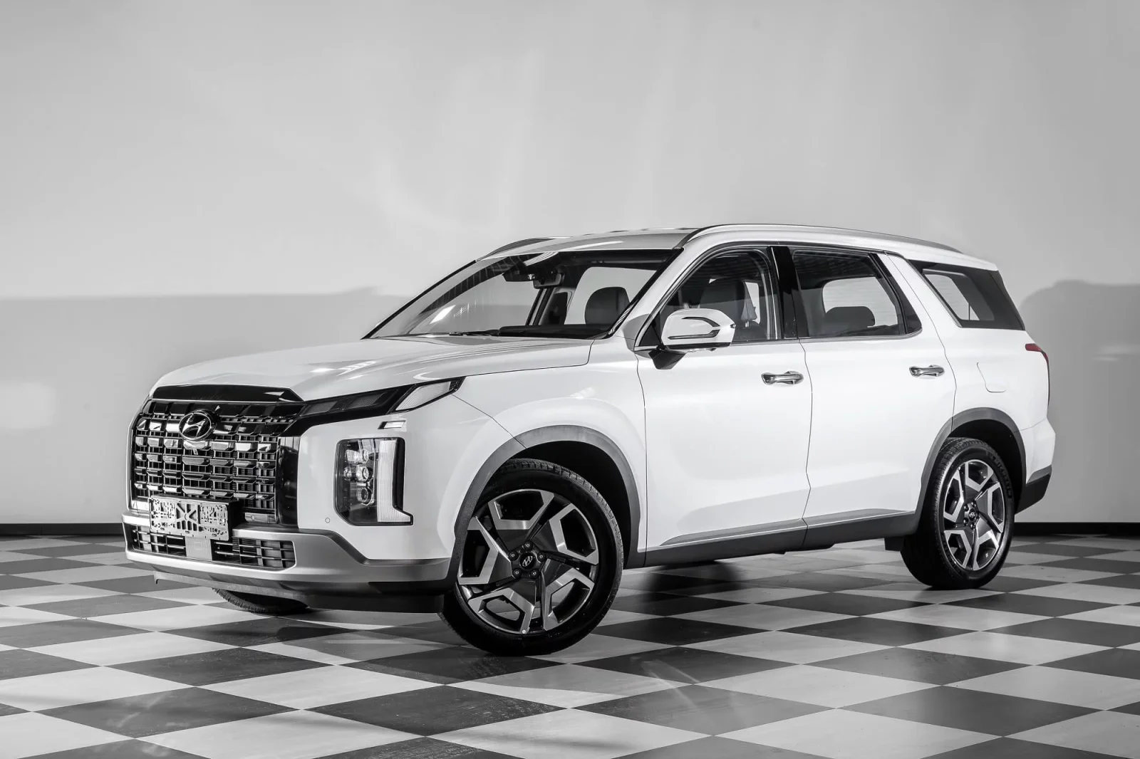 Miete Hyundai Palisade  Weiß 2023 in der Dubai