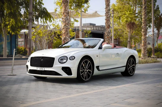 Bentley Continental GTC W12 Blanc 2019