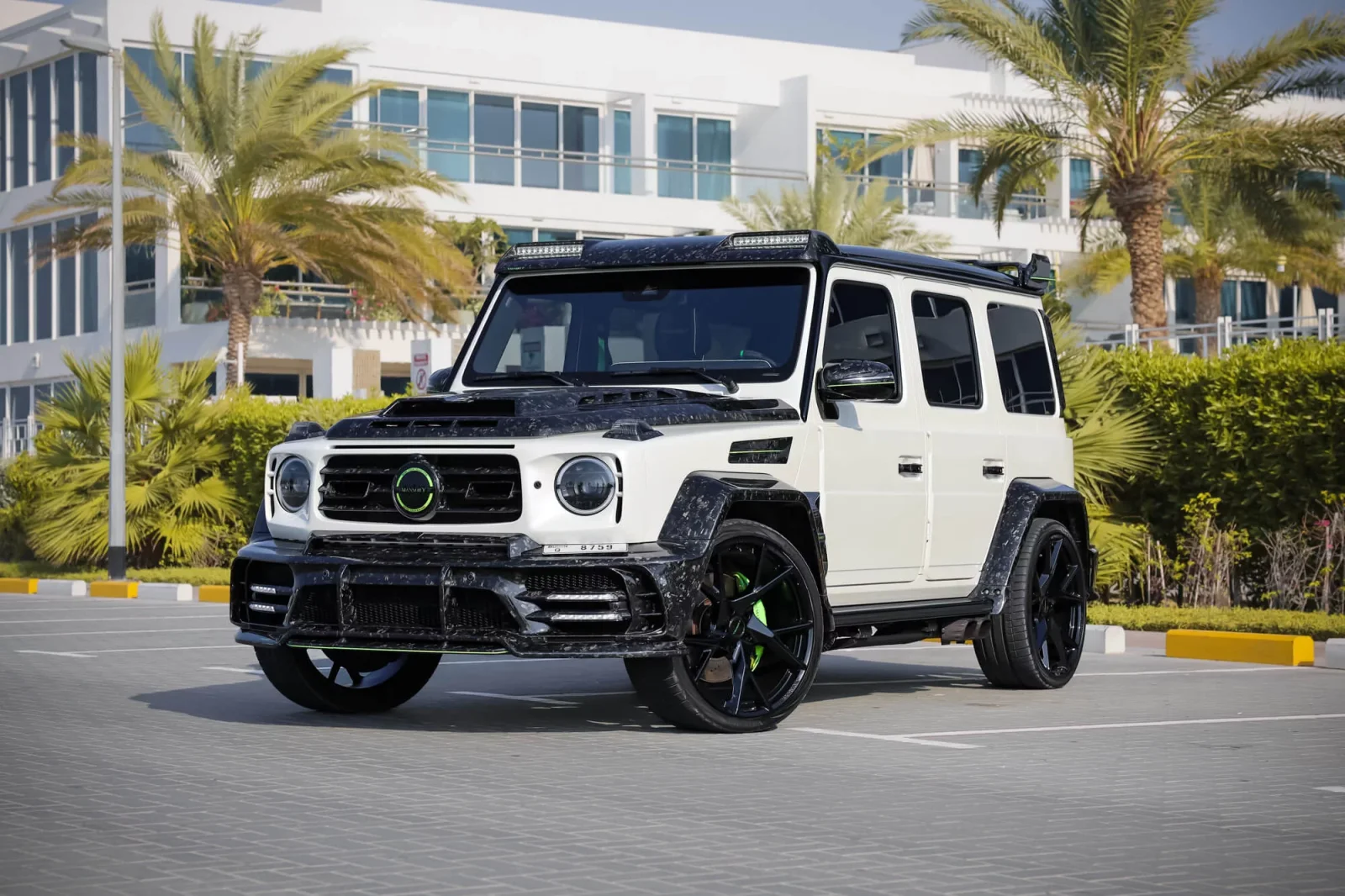 Loyer Mercedes-Benz G-Class P820 Mansory Blanc 2022 en Dubai