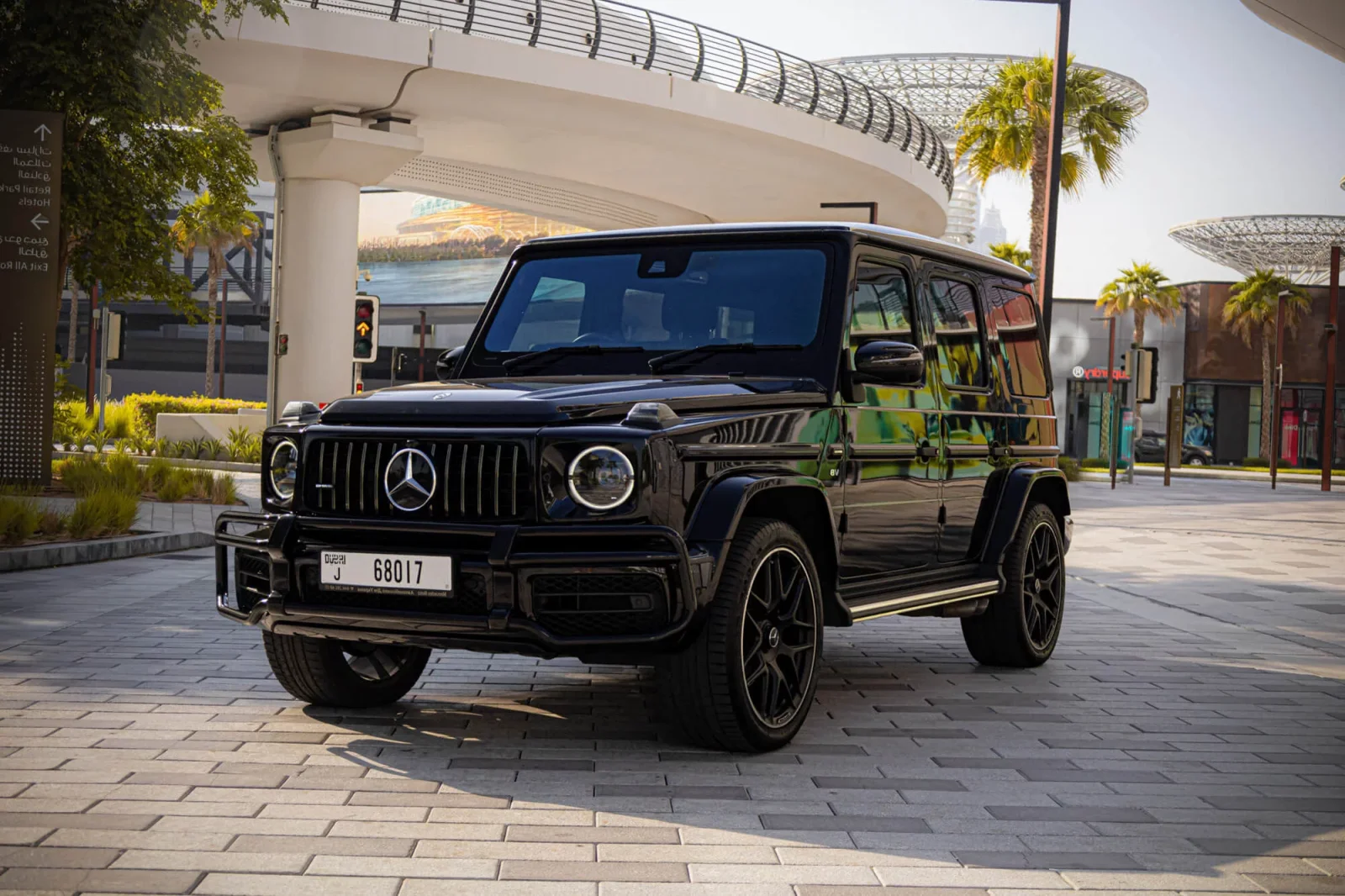 Kiralık Mercedes-Benz G-Class AMG Body Kit Siyah 2018 içinde Dubai