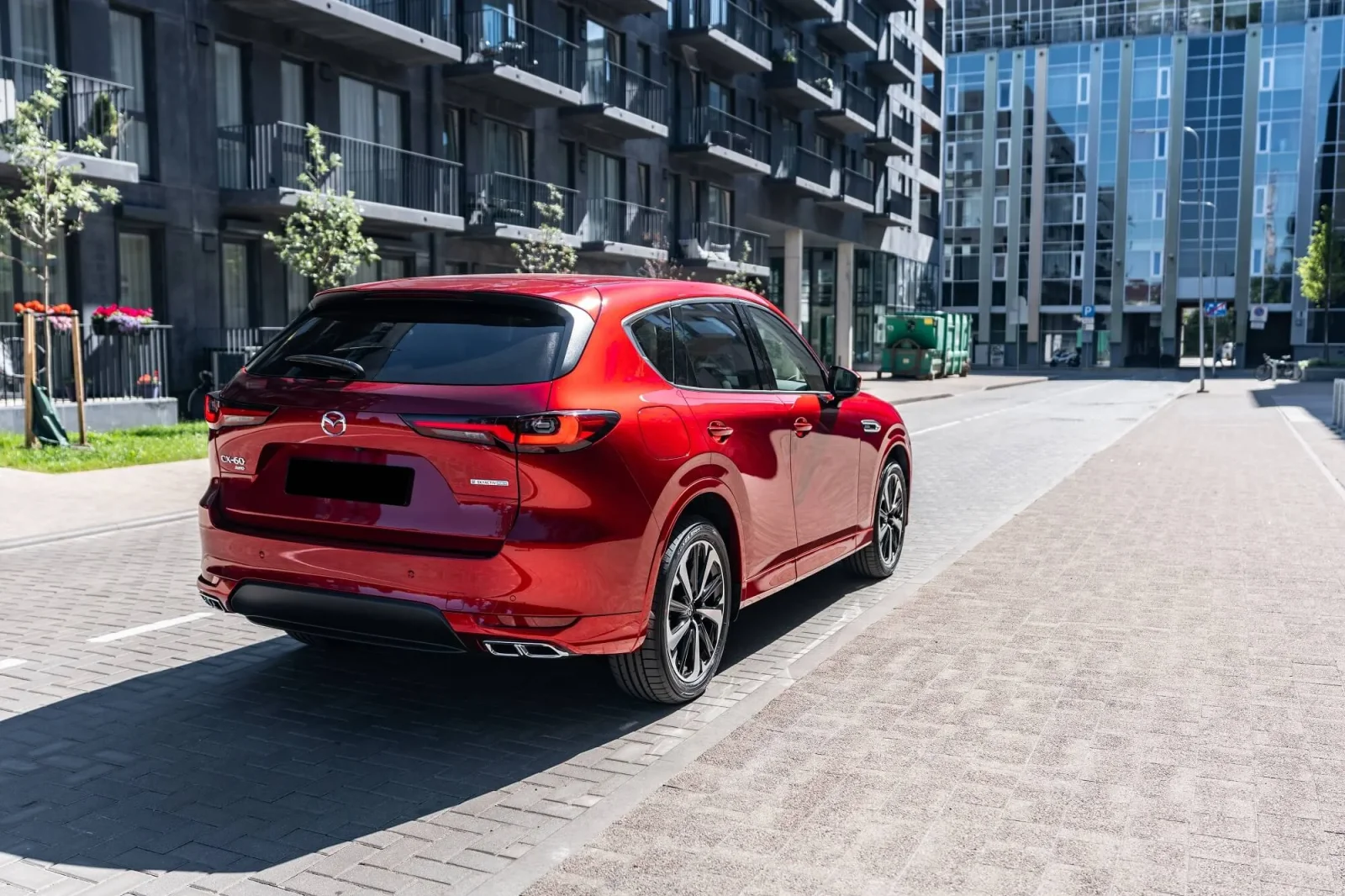 Kiralık Mazda CX-60  Kırmızı 2024 içinde Dubai - 4 