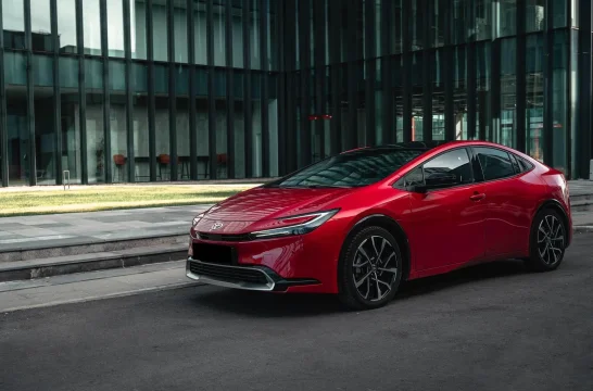 Toyota Prius Rojo 2024