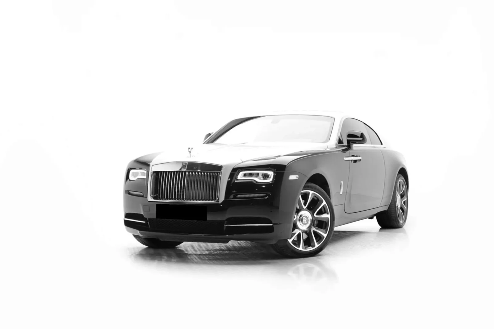 Аренда Rolls-Royce Wraith Black Badge Черный 2021 в Дубае