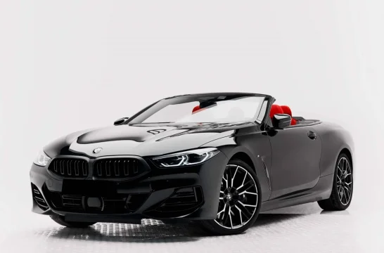 BMW M8 840i Negro 2023